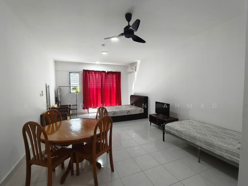 Servis Apartment untuk Disewa di Tiara Imperio Residence - Aizuddin bin Ahmad - Dining Room - PropertyGuru.com.my