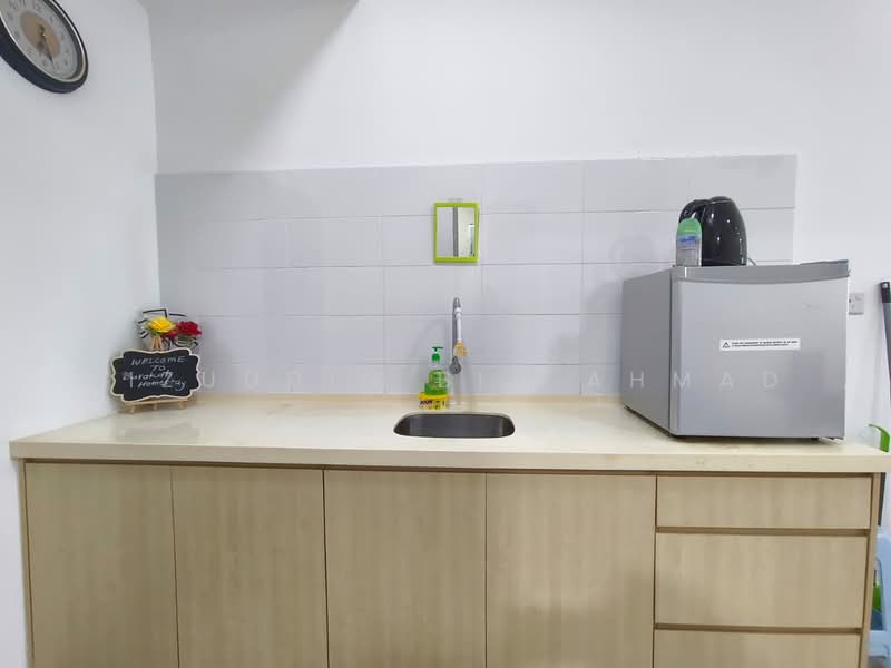 Servis Apartment untuk Disewa di Tiara Imperio Residence - Aizuddin bin Ahmad - Kitchen - PropertyGuru.com.my