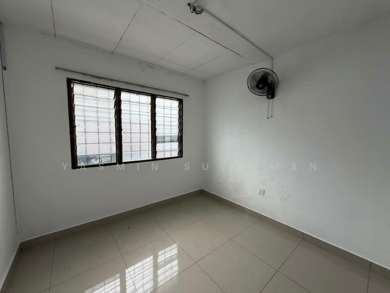 2-storey Terraced House for Sale in Taman Sri Sinar (Segambut) - Yasmin Sulaiman - Interior - PropertyGuru.com.my