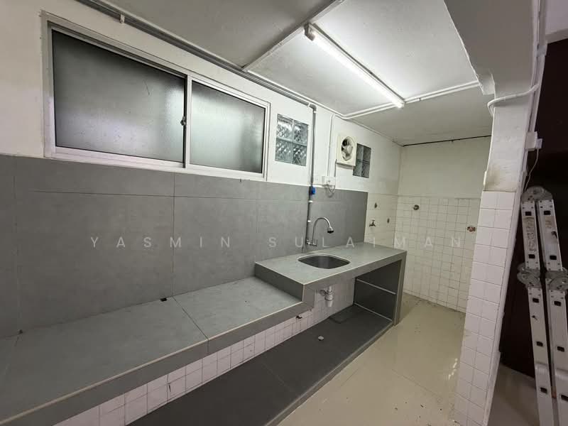 2-storey Terraced House for Sale in Taman Sri Sinar (Segambut) - Yasmin Sulaiman - Kitchen - PropertyGuru.com.my