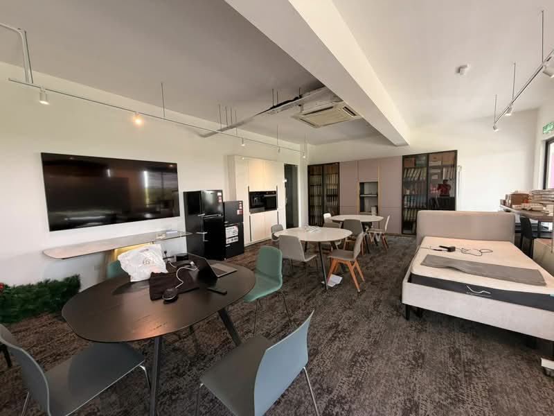 Shop / Office for Rent in Eco Sanctuary (Telok Panglima Garang) - Elle Chiew - Interior - PropertyGuru.com.my