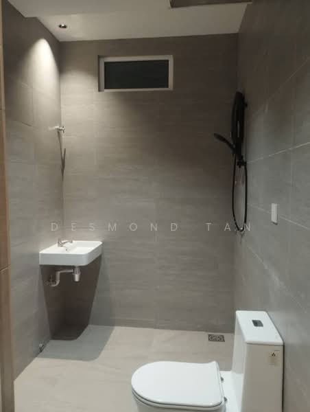 Rumah Teres 2 Tingkat untuk Dijual di Seksyen 19 (Petaling Jaya) - Desmond Tan - Bathroom - PropertyGuru.com.my
