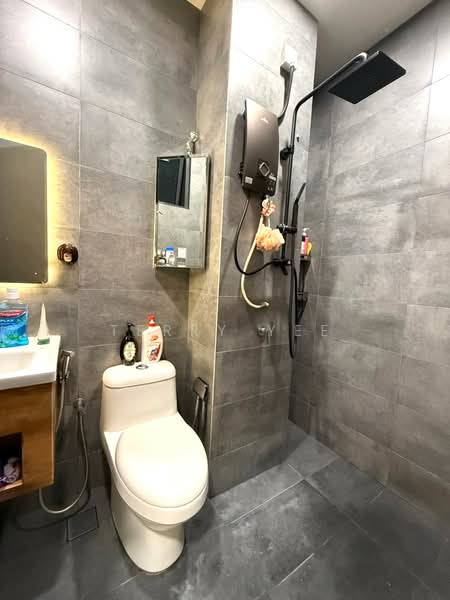 Kondominium untuk Disewa di Verando Residence - Terry Yee - Bathroom - PropertyGuru.com.my