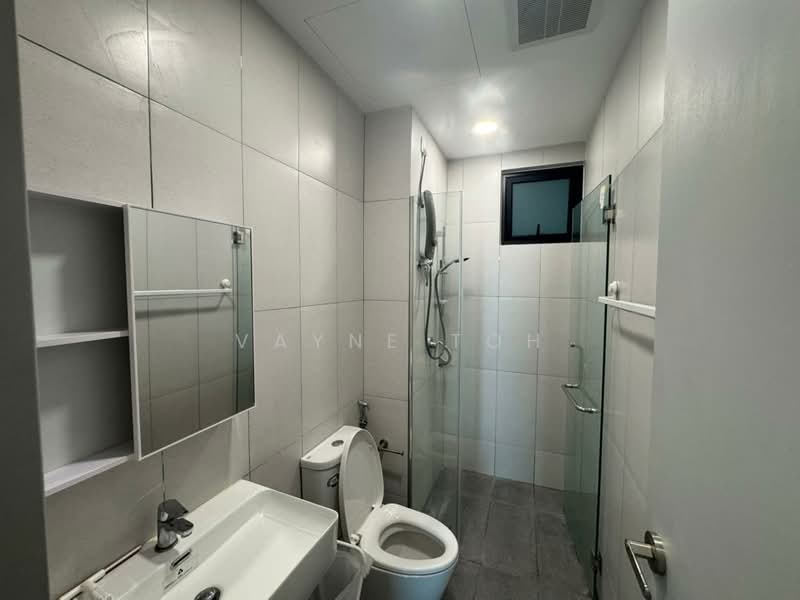 Servis Apartment untuk Disewa di Ruby Seapark - Vayne Toh - Bathroom - PropertyGuru.com.my