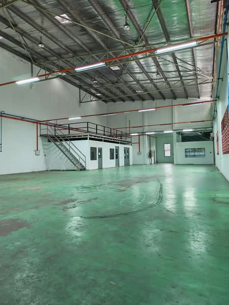 Semi-D Factory for Rent in Taman Desa Cemerlang (Ulu Tiram) - Jaslyn Tan - Interior - PropertyGuru.com.my