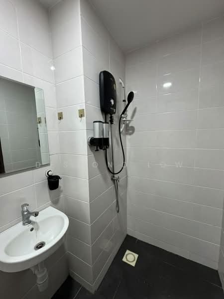 Service Residence for Rent at Service Residence @ Landmark Residence 2 - Desmond Low - Bathroom - PropertyGuru.com.my