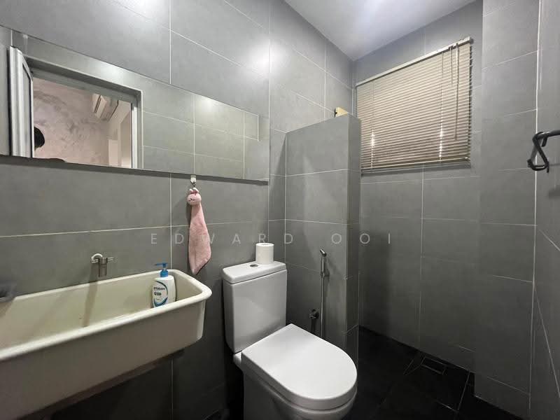 Rumah Teres 2-Tingkat untuk Dijual di Batu 9 (Cheras) - Edward Ooi - Bathroom - PropertyGuru.com.my