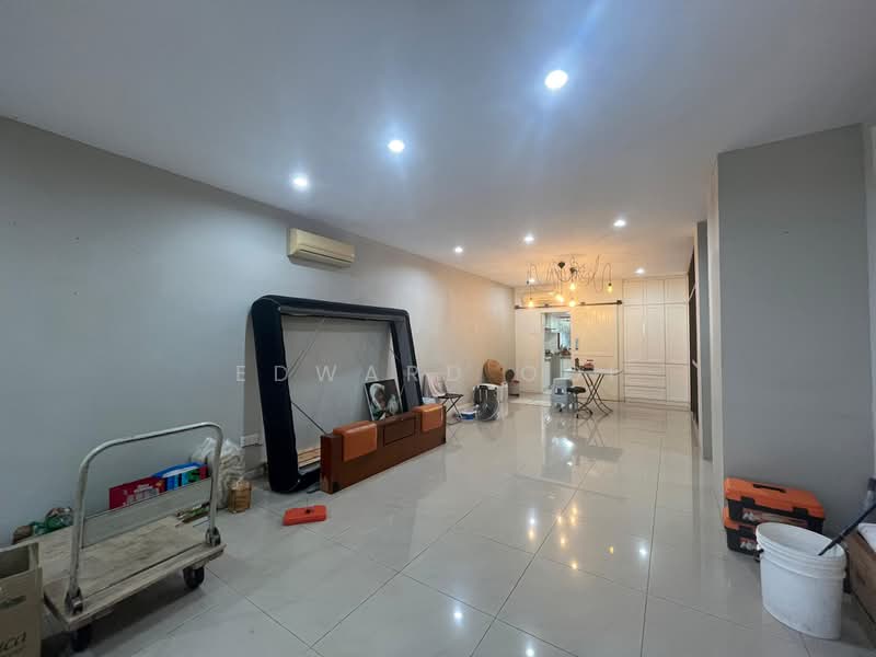 Rumah Teres 2-Tingkat untuk Dijual di Batu 9 (Cheras) - Edward Ooi - Living Room - PropertyGuru.com.my
