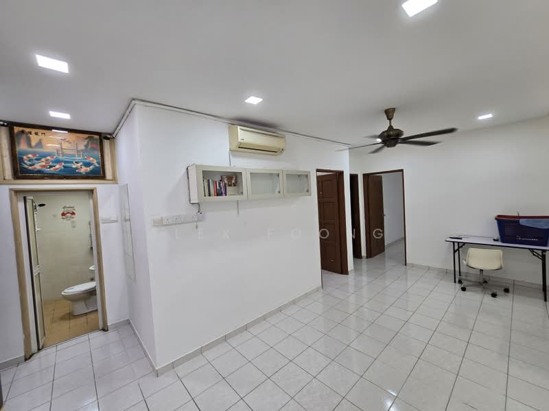 Rumah Bandar untuk Disewa di Batu Caves (Selangor) - Alex Foong - Bathroom - PropertyGuru.com.my