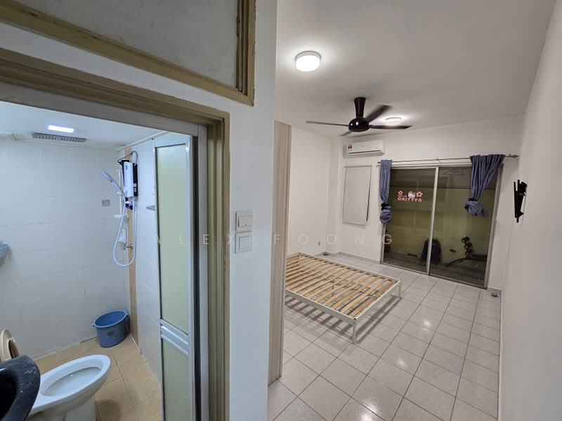 Rumah Bandar untuk Disewa di Batu Caves (Selangor) - Alex Foong - Bathroom - PropertyGuru.com.my