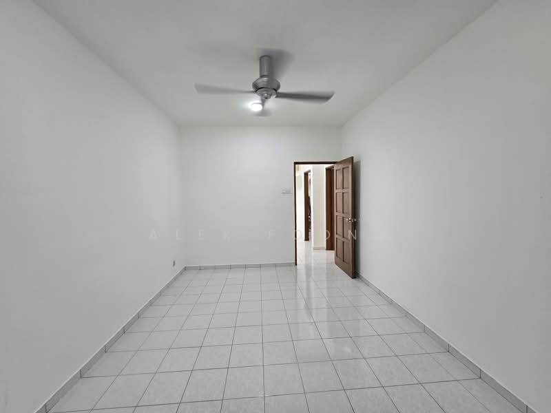 Rumah Bandar untuk Disewa di Batu Caves (Selangor) - Alex Foong - Bedroom - PropertyGuru.com.my