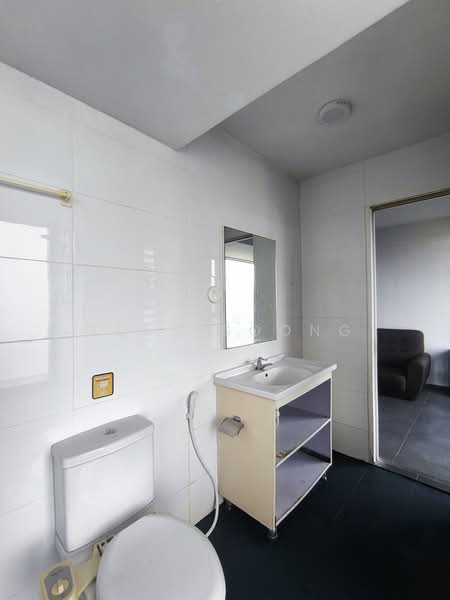 Condominium for Rent at Halo Sunday @ Empire City - Alan Soong - Bathroom - PropertyGuru.com.my