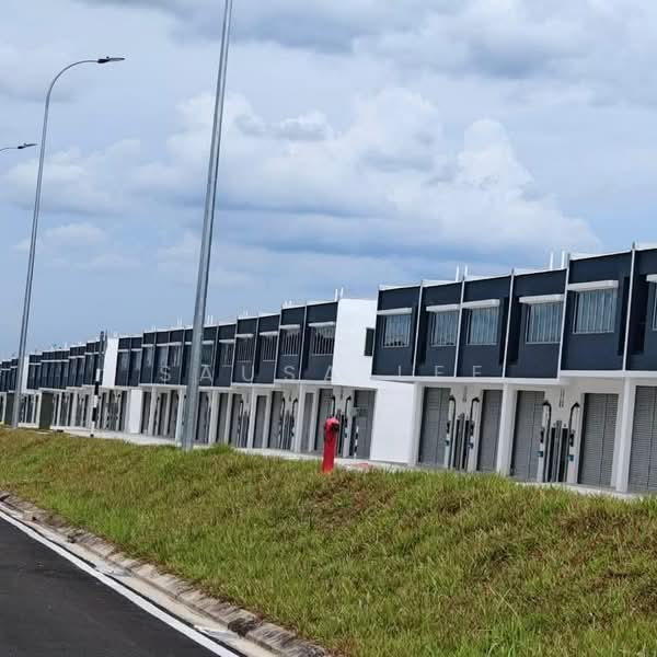 Terrace Factory for Sale in Bandar Indahpura (Kulai) - Sausa Lee - Exterior - PropertyGuru.com.my
