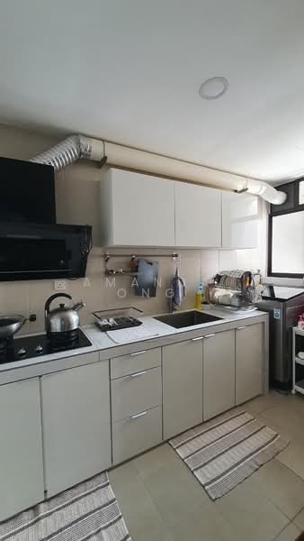 Kondominium untuk Dijual di Azelia Residence - Amanda Ong - Kitchen - PropertyGuru.com.my