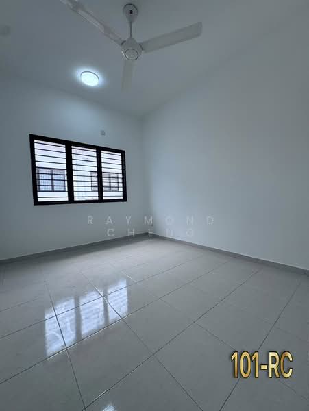 2-storey Terraced House for Sale in Setia Utama (Setia Alam) - Raymond Cheng - Interior - PropertyGuru.com.my