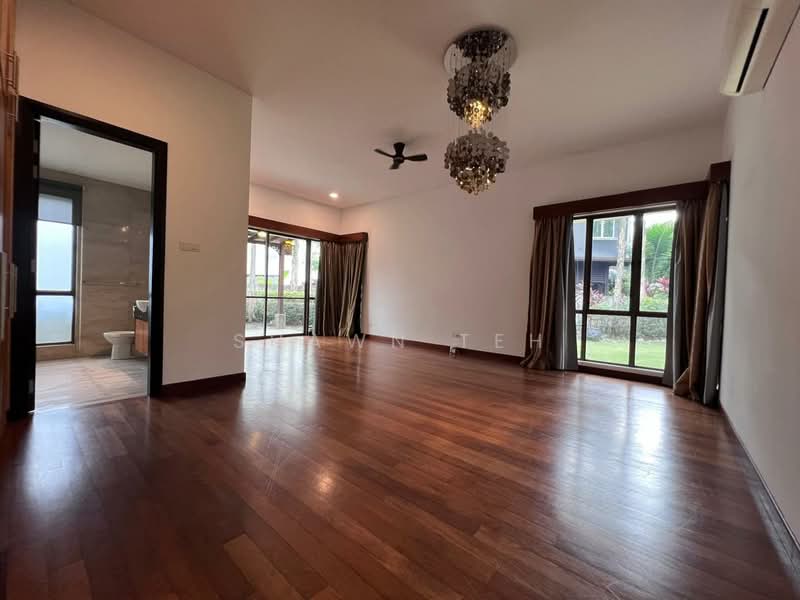 Bungalow House untuk Disewa di Valencia (Sungai Buloh) - Shawn Teh - Living Room - PropertyGuru.com.my