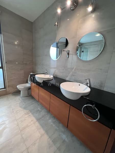 Bungalow House untuk Disewa di Valencia (Sungai Buloh) - Shawn Teh - Bathroom - PropertyGuru.com.my