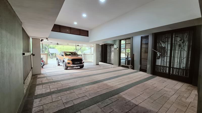 Semi-Detached House for Sale in Bukit Jelutong (Shah Alam) - Irwan Yusoff - PropertyGuru.com.my