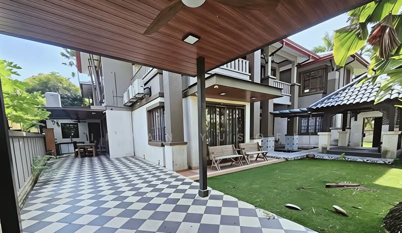 Semi-Detached House for Sale in Bukit Jelutong (Shah Alam) - Irwan Yusoff - PropertyGuru.com.my