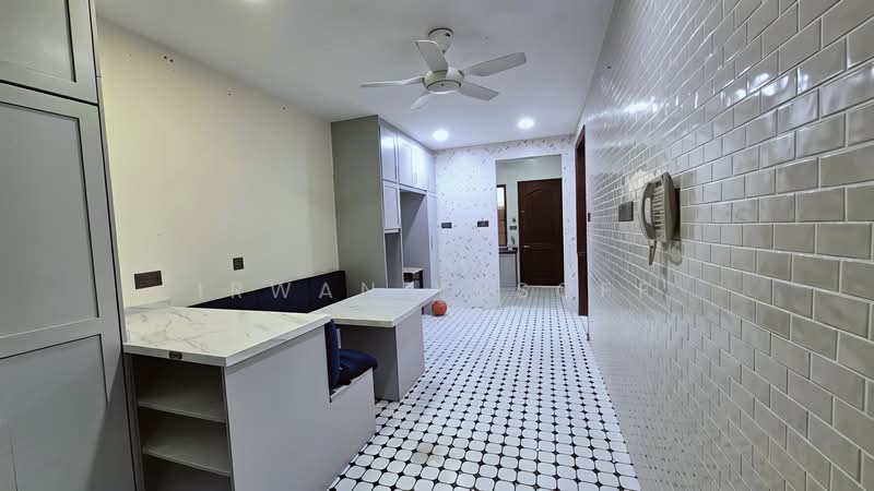 Semi-Detached House for Sale in Bukit Jelutong (Shah Alam) - Irwan Yusoff - PropertyGuru.com.my
