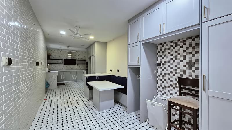 Semi-Detached House for Sale in Bukit Jelutong (Shah Alam) - Irwan Yusoff - PropertyGuru.com.my