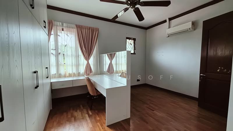 Semi-Detached House for Sale in Bukit Jelutong (Shah Alam) - Irwan Yusoff - PropertyGuru.com.my