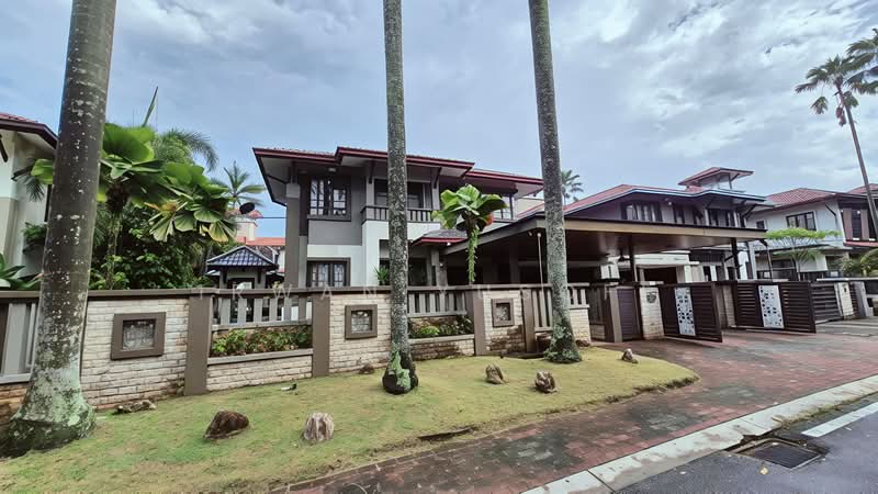 Semi-Detached House for Sale in Bukit Jelutong (Shah Alam) - Irwan Yusoff - PropertyGuru.com.my