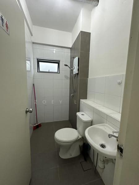 Condominium for Rent at Kingfisher @ Inanam - Zoey Liau - Bathroom - PropertyGuru.com.my