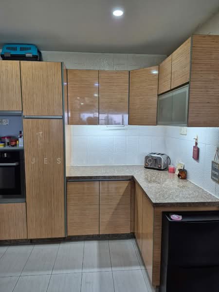Service Residence for Sale at Koi Kinrara - Jesslyn Tong - Kitchen - PropertyGuru.com.my