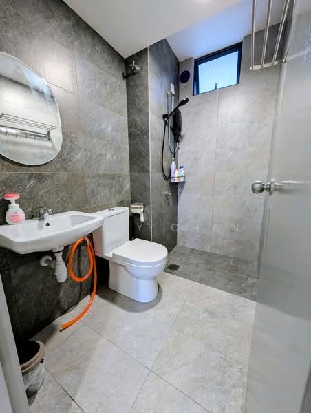 Service Residence for Rent at Traders Park - Emily Chan - Bathroom - PropertyGuru.com.my