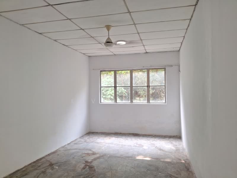 Shop / Office for Sale in Rawang (Selangor) - Elvin Soh - Interior - PropertyGuru.com.my