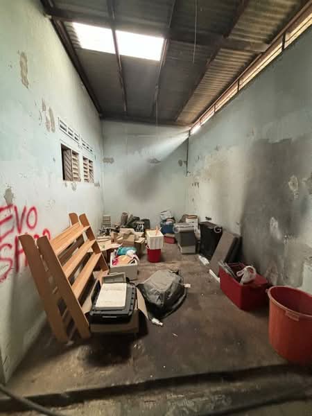 Shop for Rent in Taman Gunung Emas (Labis) - Jasz Ong - Interior - PropertyGuru.com.my