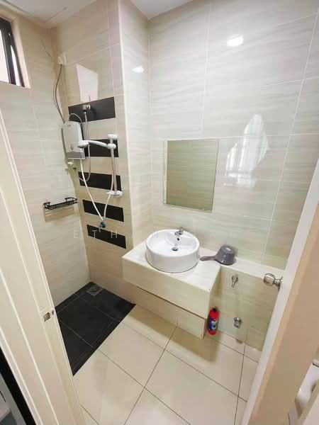 Service Residence for Rent at D'Summit Residences - Ethan Gan - PropertyGuru.com.my