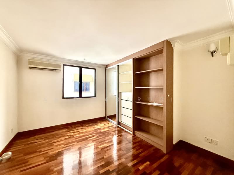 Kondominium untuk Dijual di Menara Polo - Abid Sabarudin - Bedroom - PropertyGuru.com.my