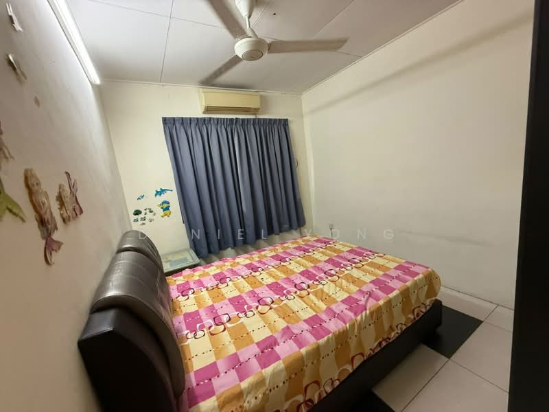 2-storey Terraced House for Sale in Taman Nusantara (Iskandar Puteri (Nusajaya)) - Daniel Yong - Bedroom - PropertyGuru.com.my