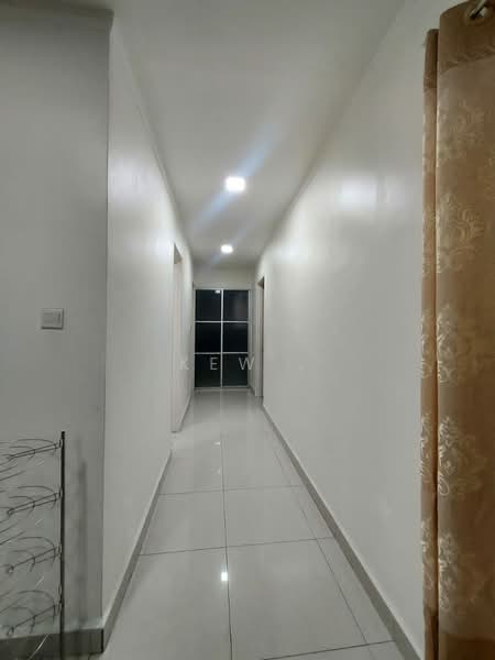 Kondominium untuk Disewa di Suasana Lumayan - Kew . - Corridor - PropertyGuru.com.my