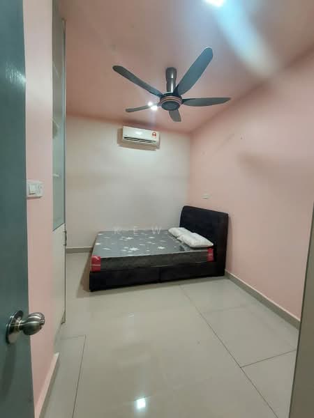 Kondominium untuk Disewa di Suasana Lumayan - Kew . - Bedroom - PropertyGuru.com.my