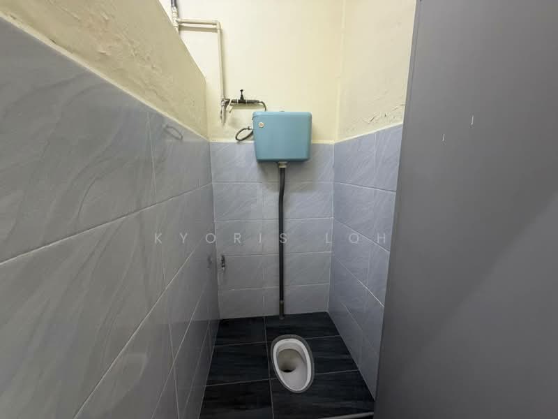 1-storey Terraced House for Rent in Taman Ungku Tun Aminah (Skudai) - Kyoris Loh - Bathroom - PropertyGuru.com.my