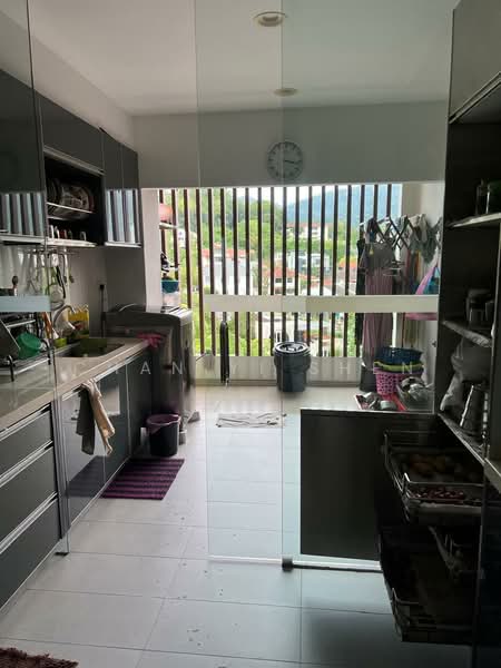 Condominium for Sale at One Tanjong Condominium - Chan Yi Shen - Kitchen - PropertyGuru.com.my