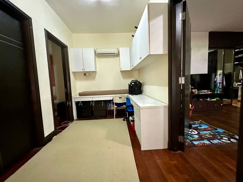 Semi-Detached House for Sale in Ampang Jaya (Ampang) - Hanif Hanz - Study - PropertyGuru.com.my