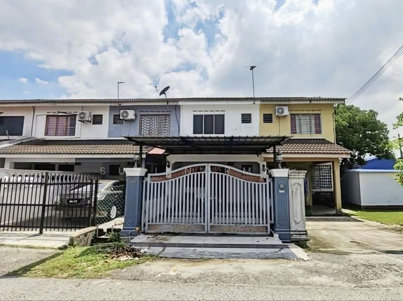 2-storey Terraced House for Sale in Taman Cahaya Masai (Pasir Gudang) - Sufi Norman - Exterior - PropertyGuru.com.my