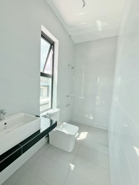 Semi-Detached House for Sale in Green Heights (Kuching) - Phey Tze Tay - PropertyGuru.com.my