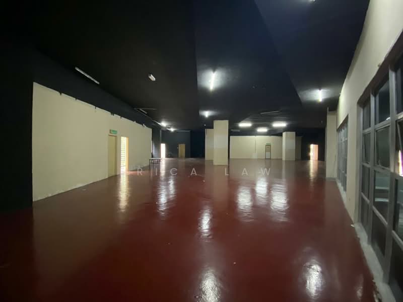 Shop for Rent in Jalan Klang Lama (Old Klang Road) (Kuala Lumpur) - Erica Law - Interior - PropertyGuru.com.my