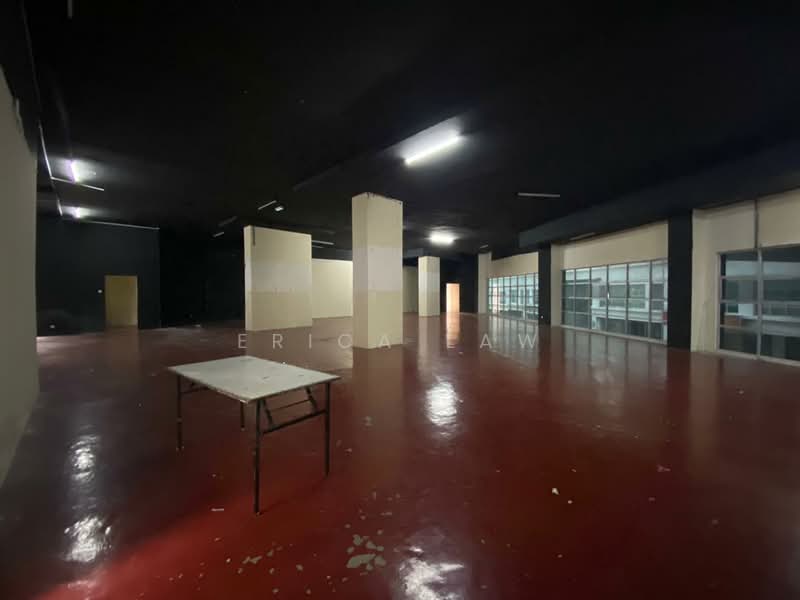 Shop for Rent in Jalan Klang Lama (Old Klang Road) (Kuala Lumpur) - Erica Law - Interior - PropertyGuru.com.my