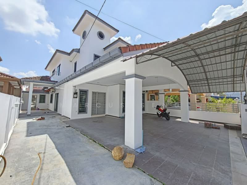 Semi-Detached House for Sale in Bandar Seri Botani (Simpang Pulai) - Marcus Seng - Exterior - PropertyGuru.com.my