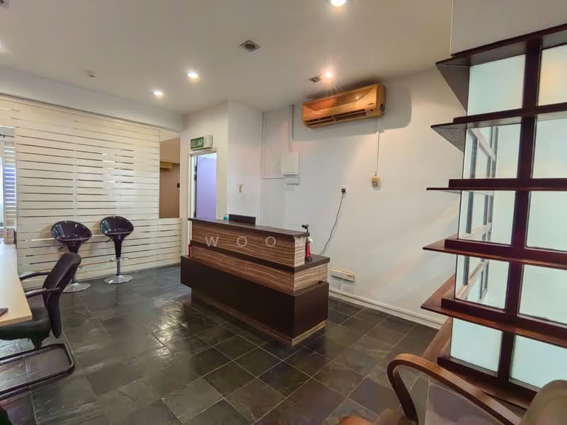 Pangsapuri untuk Disewa di Plaza Mahkota - Woon . - Entrance - PropertyGuru.com.my