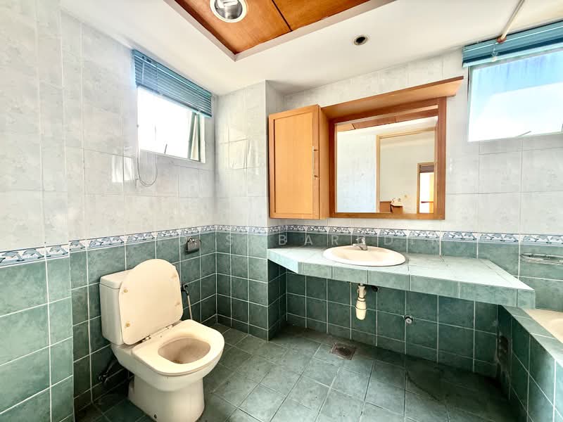 Condominium for Sale at Lanai Gurney - Abid Sabarudin - Bathroom - PropertyGuru.com.my