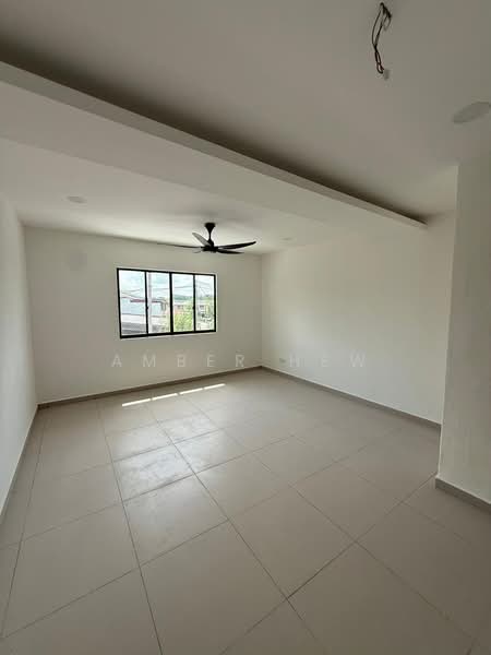 Rumah Teres 2 Tingkat untuk Dijual di Taman Johor Jaya (Johor Bahru) - Amber Hew - PropertyGuru.com.my