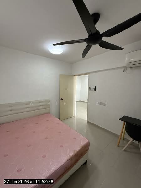 Pangsapuri untuk Disewa di Pangsapuri Century - Apple Yeap - Bedroom - PropertyGuru.com.my