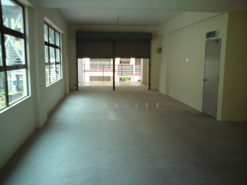 Shop / Office for Sale in Bandar Putra Permai (Seri Kembangan) - Alan Lee - Interior - PropertyGuru.com.my